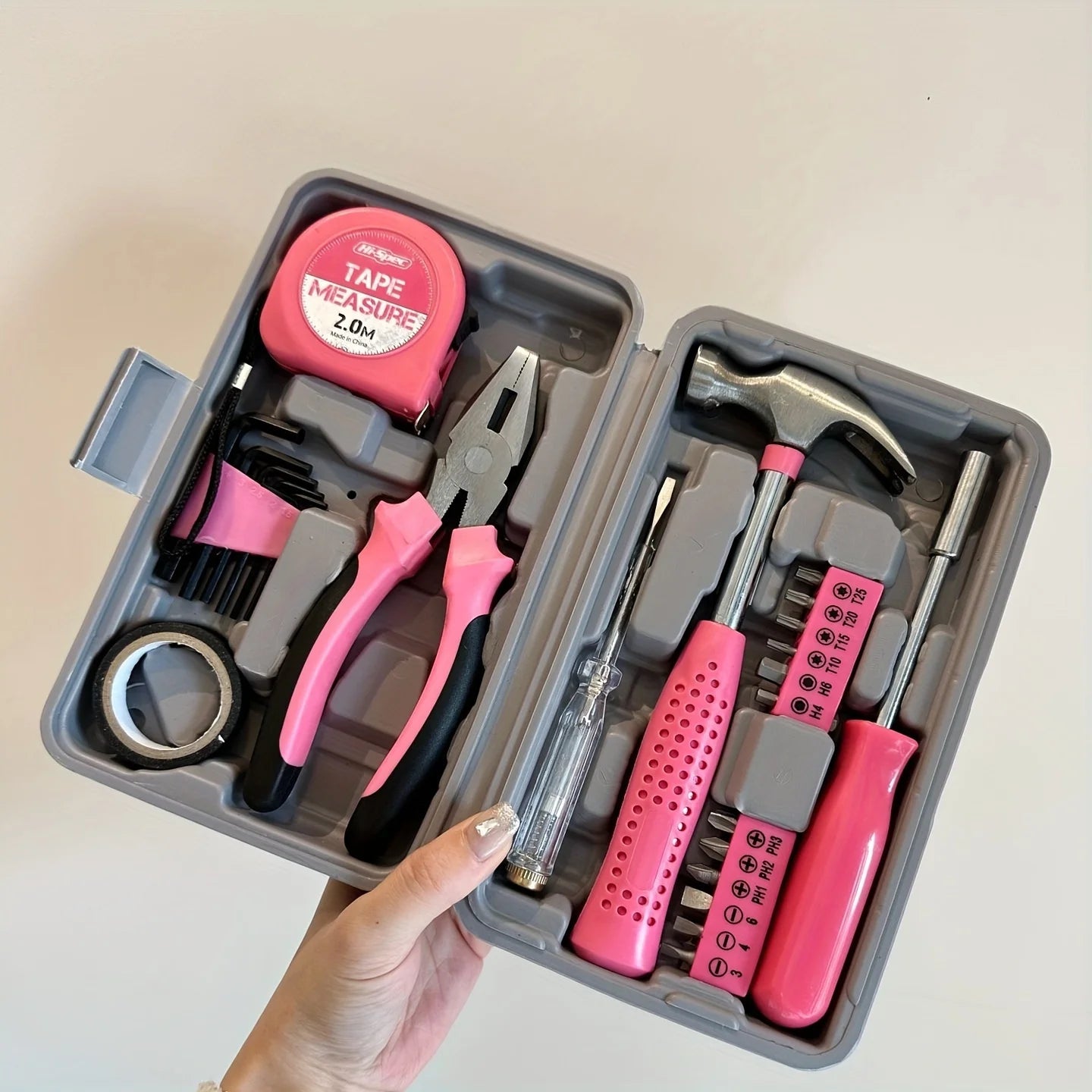 Hammer pink home hand tool set